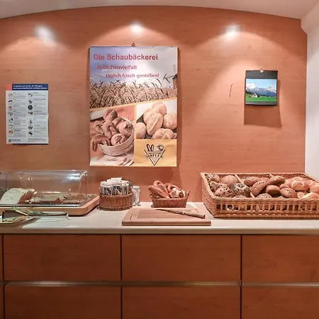 Weinbauer Ξενοδοχείο Σβάνγκαου