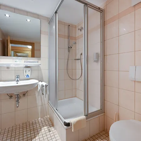 Weinbauer 3* Σβάνγκαου