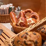 Weinbauer Hotel 3*